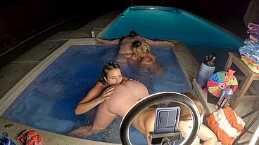 Hot Tub Orgy Livestream: Redhead, Blonde, Brunettte Combo
