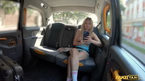 Sexy Curvy Blonde Bombshell Fucking a Taxi Driver on way to Airport
