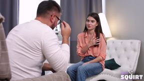 Guy makes sultry chick squirt and cum at the massage parlor