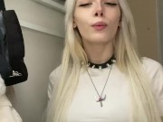 (Giantess/Vore) Egirl swallowing some little men