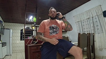 Após a excitação pelo telefone os dois começam a transar com os parceiros em cidades diferentes - Vivi Capetinha - Casal Ogro - Dnox Brazil