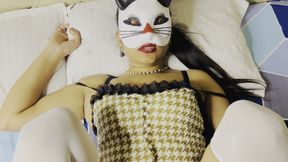 Jeja Aur Sali Ke Chudai Video with Clear Hindi Audio Voice Indian Hot Cat Masked Girl Fucked by Sister-in-law