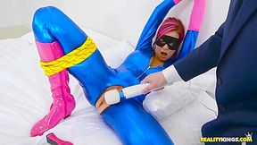 [lobitomx1] Anna Bell Peaks Naughty Treat Super Chick Banged With A Vibrator [hd]