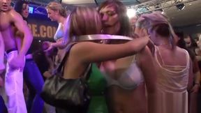 Nightclub orgy session with saucy bimbos