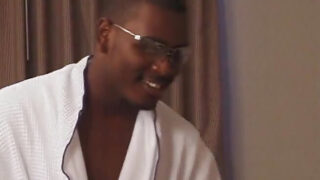 Quan hệ bằng miệng, xuất tinh, người da đen, thủ dâm, quan hệ tập thể, quan hệ tình dục tập thể, quan hệ tình dục tập thể – những cô gái đồng tính trẻ tuổi, bị địt hậu môn bằng dương vật đen to