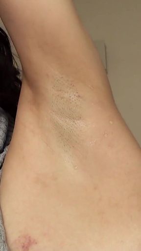Selfie Seduction Dirty Talk - Erotic Live Chat Support by Ameri Hoshi