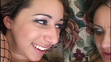 'Gaped out has-been', that's how one adult industry magazine referred to Chelsie Rae the other day