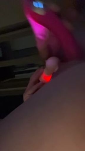 Vibrator and clit sucker…I moan so much that I come..💦💦🙏🏻