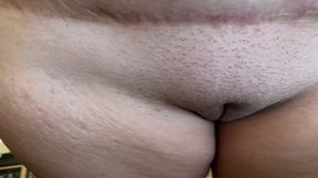 minou rase & seins a l’air