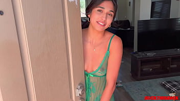 Slutty Massage Teen Sucks Older Man&#039_s Dick &amp_ Swallows His Cum