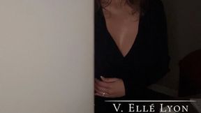 Naughty Elle Lyon Takes Advantage of You