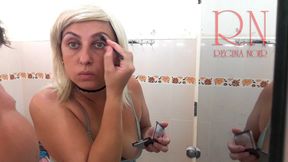 Housewife does makeup in the bathroom. The stranger fucks the lady. Cam 2