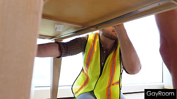 Service Tech Services A Customer'_s Fat Cock In The Shower