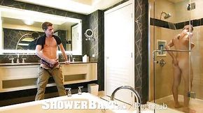 House Keeper Spies On Str8 Shower Hunk