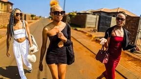 These EBONY BFFs took turns eating pussy