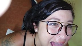 Sammy tragando toda la leche, despu&eacute_s de mamadas intensas