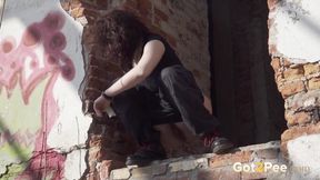 Powerful Pee by Got 2 Pee where girls come to piss