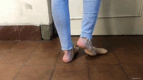 BAREFOOT DILDO STOMP **CUSTOM CLIP** - MP4 HD