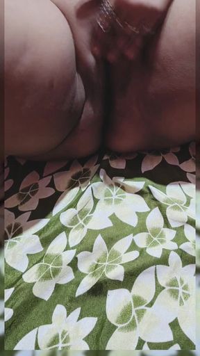 New Desi Bhabhi One Night Stand with Door Stepmom Did Not Enter