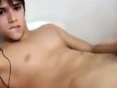 18 y Handsome LatinoTwink  Jerking on cam