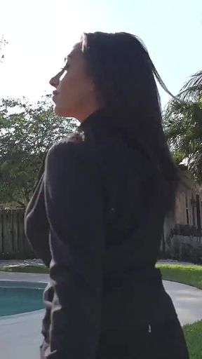 Priya Price Makes a Sexy Sales Video - Curvy Realtor Sucks Buyer’s Cock to Close House Deal & Bounces Her Big Booty