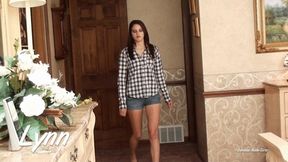 Lynn 5 Minute 4K Strips Fully Nude Tease