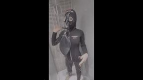 shower in scuba wetsuit