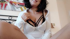come on boy, don t be shy, i know you want to see a nice mature cunt