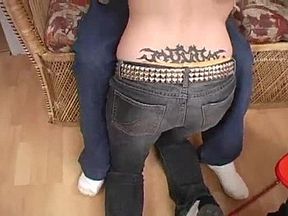 Er fickt mit der Freundin seiner neuen Frau - geiler Sex