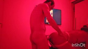 fudendo o cara casado na cama do sua mulher.