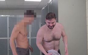 I Give the Str8 Gym Guy "daniel" a Blowjob in the Lockerroom and He Comes Over to Finish -5th Visit-