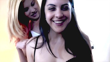 Lesbian POV - Hentai Play