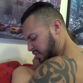 The slut Aaron Master fucked bareback by Viktor Rom