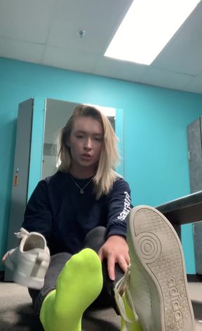 Sock-loving goddess shows off her feet and ankle socks