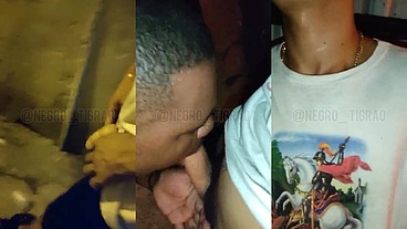 Comi gostoso o cuzinho do Hetero casado e gozei de frango assado