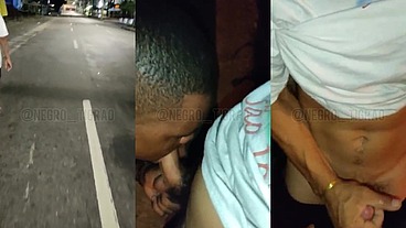 Comi gostoso o cuzinho do Hetero casado e gozei de frango assado