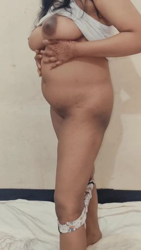 Indian girl friend Zara made a video and sent it to her boy friend   Clip 1