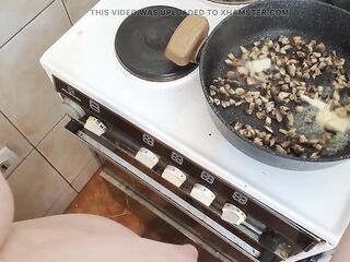 Real Homemade Movie: Mila Naturist Cooks Meat with Mushrooms