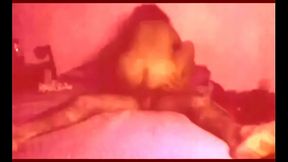 La secretaria de la mi escribana me miraba con cara de... termino hecha un puta en mi cama, se saco las ganas...(2 parte)