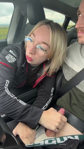 I Suck While Driving My Boyfriend While Passing Trucks Ahah