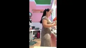 MARLBOROQUEENSEX - TANTE BERDASTER CANTIK BODDY PADAT