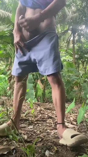 Outdoor Island Boy - Filipino Twink Quick Solo