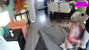 MARRIED COWORKER COMES OVER AFTER WORK TO GET OFF INSIDE ME