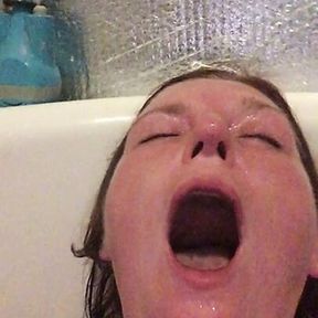 Mistress Wriggler having the most insane orgasm in the bath