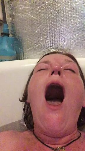 Mistress Wriggler having the most insane orgasm in the bath