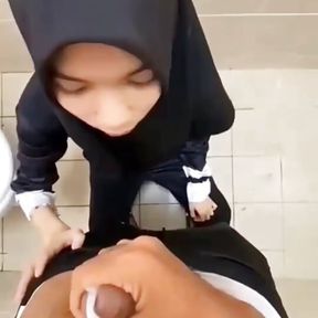 Hijab Toilet Student 18+