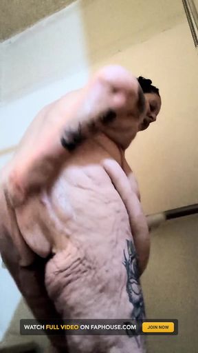 Angeleyes Massager Between Those Thighs