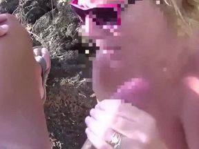 Suzy, Fellatio At The Beach