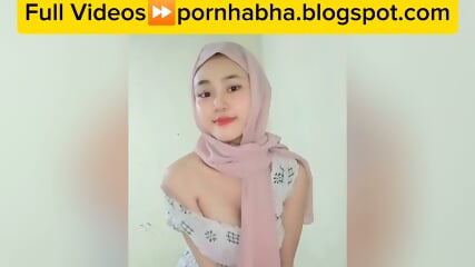 ABG Jilbab Mulus Baru Belajar Nakal