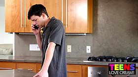TEEN ALLIE NICOLE SHOWS HER STEPBROTHER HOW TO CREAMPIE